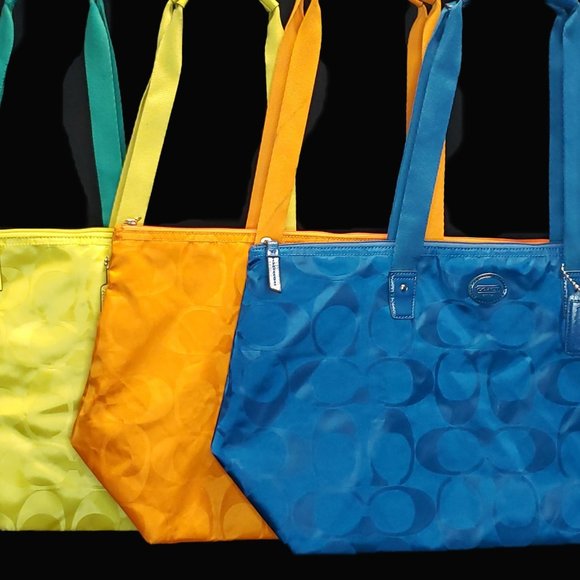 SET OF 5 COACH NYLON WEEKENDERS - Picture 3 of 16